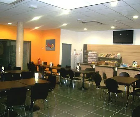 Perpignan 3* Saleilles